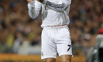 2013年金球奖：C罗、梅西、里贝里之争分析