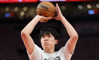 杨瀚森谈被隔扣:站位上还需提高 努力总结自己不足