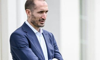 尤文图斯2-3遭国际米兰绝杀！赛后基耶利尼直言，对意甲裁判体系深感失望