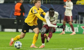 西甲：比利亚雷亚尔对战西班牙人，英冠：谢菲尔德联出击米德尔斯堡，比分预测赛事分析