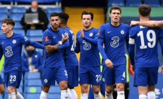 切尔西4000万欧压哨报价巴萨天才，遭拒背后暗藏更大布局