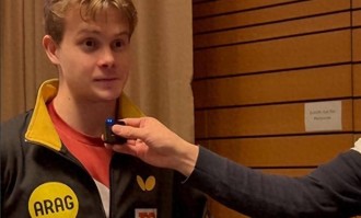 解气！德甲名将豪格0-3脆败樊振东，赛后甩锅称大意丢局点，回看录像才知全程被小胖战术压制？