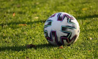 西甲转会：马竞官宣签下阿尔瓦雷斯，转会费7500万欧元——红白军团重塑锋线的关键一步