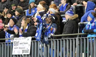 女足欧洲冠军联赛：沃尔夫斯堡女足vs切尔西女足