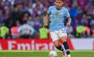 河床高层：埃切维里能适应任何战术要求，他能在曼城取得成功