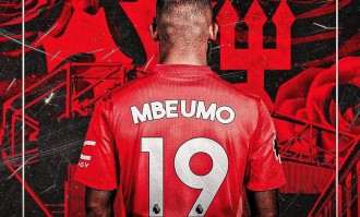 姆贝莫通过曼联体检将穿19号！阿莫林要求快买中锋，已接洽大巴黎射手