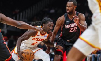 季前赛-托平26+9阿德巴约伤退 老鹰加时胜热火