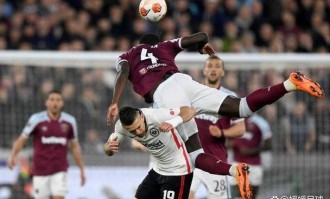 德甲巅峰对决终章：勒沃库森 VS 法兰克福，战术底牌与决胜瞬间